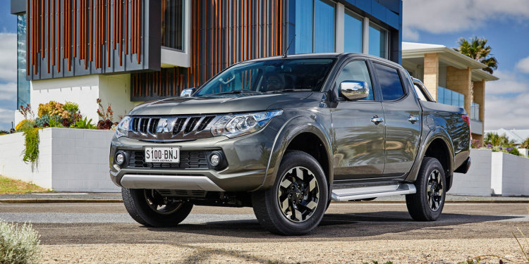 安全无价!马来西亚皮卡mitsubishi triton将标配七气囊和esp!