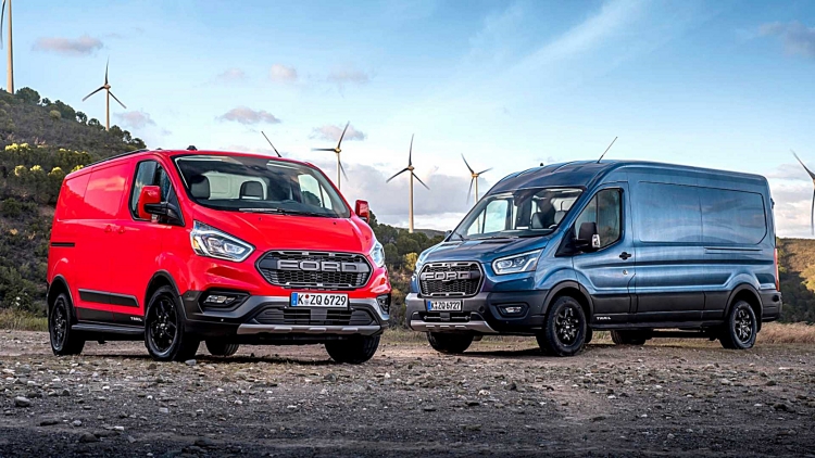 ford transit custom minibus